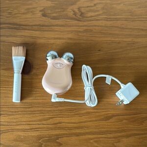 NuFace Skincare Tool Set - Pink and White